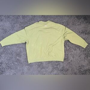 Nike dry fit green sweater men size XL
